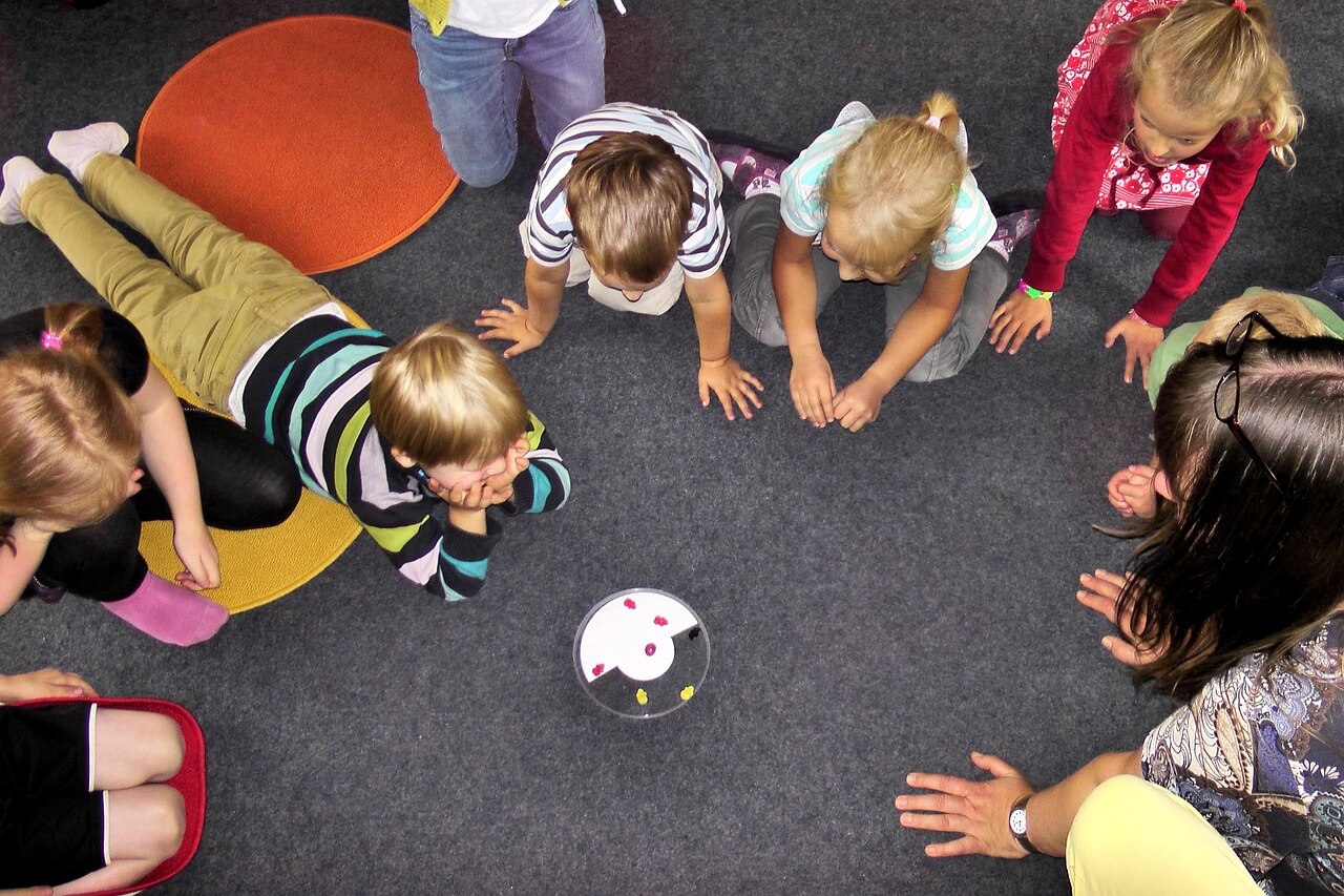 Daycare vs. Babysitting: The Advantages of Daycare Learning - Clever Bee  Academy